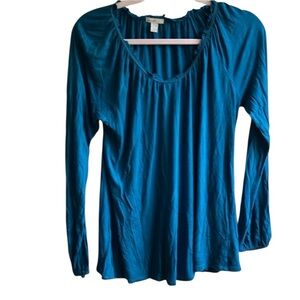 Old Navy Blue Long Sleeve Top Size M Shirred Ruffled Scoop Neck Tee Minimalist